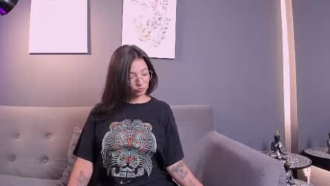Image of Full archive of naomi_harding25 nude recordings. Monitor and record naomi_harding25 for free from Chaturbate.