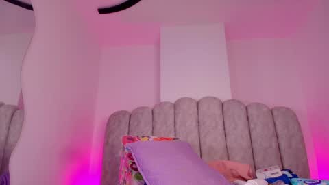 Image of Full archive of naomi_sun24 nude recordings. Monitor and record naomi_sun24 for free from Chaturbate.