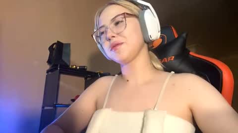 Image of Full archive of neon_doll nude recordings. Monitor and record neon_doll for free from Chaturbate.