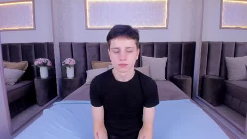 Image of Full archive of norisbev nude recordings. Monitor and record norisbev for free from Chaturbate.