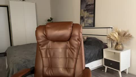 Image of Full archive of ohmyemma nude recordings. Monitor and record ohmyemma for free from Chaturbate.
