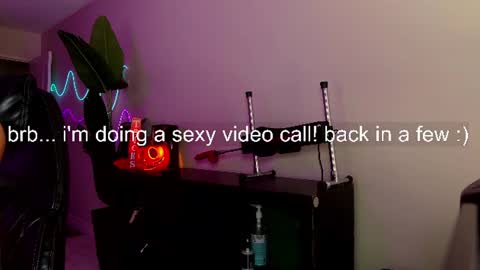 Image of Full archive of oliviaowens nude recordings. Monitor and record oliviaowens for free from Chaturbate.