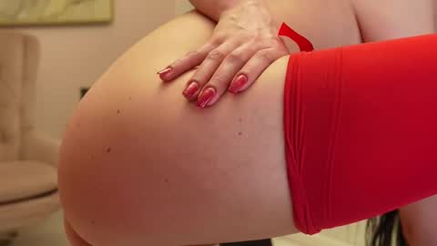 Image of Full archive of oliviasway nude recordings. Monitor and record oliviasway for free from Chaturbate.