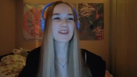 Image of Full archive of oniehubach nude recordings. Monitor and record oniehubach for free from Chaturbate.