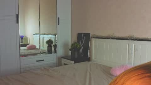 Image of Full archive of onyxvespera nude recordings. Monitor and record onyxvespera for free from Chaturbate.