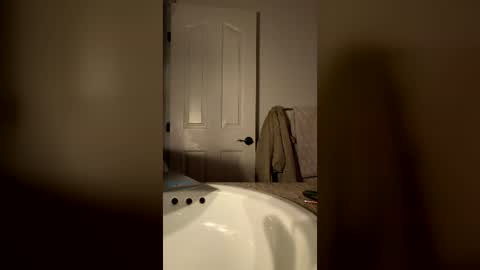 Image of Full archive of piercedsahm nude recordings. Monitor and record piercedsahm for free from Chaturbate.