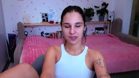 Image of Full archive of pixie_molly nude recordings. Monitor and record pixie_molly for free from Chaturbate.