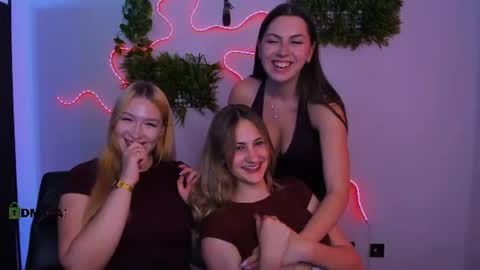 Image of Full archive of playful_sophie nude recordings. Monitor and record playful_sophie for free from Chaturbate.