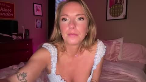 Image of Full archive of presidentpeach nude recordings. Monitor and record presidentpeach for free from Chaturbate.