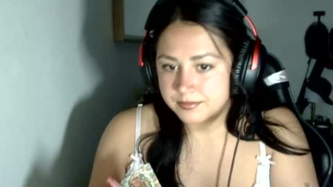 Image of Full archive of pretty_sierra002 nude recordings. Monitor and record pretty_sierra002 for free from Chaturbate.