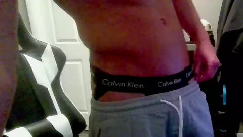 Image of Full archive of prezzo402 nude recordings. Monitor and record prezzo402 for free from Chaturbate.