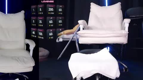 Image of Full archive of qianqian_ nude recordings. Monitor and record qianqian_ for free from Chaturbate.