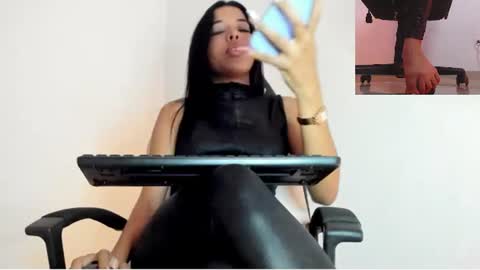 Image of Full archive of queen_findom nude recordings. Monitor and record queen_findom for free from Chaturbate.