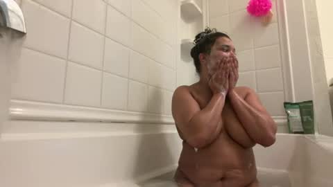 Image of Full archive of queenmacchiato8 nude recordings. Monitor and record queenmacchiato8 for free from Chaturbate.