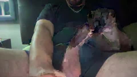 Image of Full archive of r139397 nude recordings. Monitor and record r139397 for free from Chaturbate.