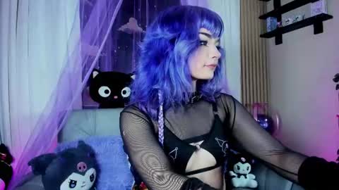 Image of Full archive of ravencollen nude recordings. Monitor and record ravencollen for free from Chaturbate.