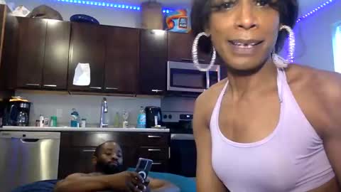 Image of Full archive of realdrewreynolds nude recordings. Monitor and record realdrewreynolds for free from Chaturbate.
