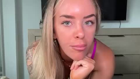 Image of Full archive of reecemariexx nude recordings. Monitor and record reecemariexx for free from Chaturbate.