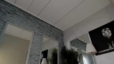 Image of Full archive of reina_cummings nude recordings. Monitor and record reina_cummings for free from Chaturbate.