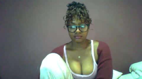 Image of Full archive of ricie001 nude recordings. Monitor and record ricie001 for free from Chaturbate.