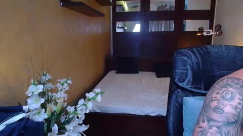 Image of Full archive of roninduke nude recordings. Monitor and record roninduke for free from Chaturbate.