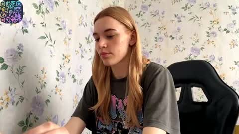 Image of Full archive of rusmedium nude recordings. Monitor and record rusmedium for free from Chaturbate.