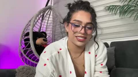 Image of Full archive of samanthabernardo_ nude recordings. Monitor and record samanthabernardo_ for free from Chaturbate.
