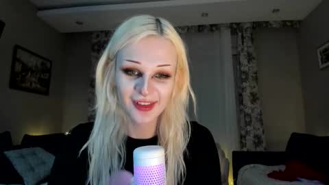 Image of Full archive of samanthamiasnik1 nude recordings. Monitor and record samanthamiasnik1 for free from Chaturbate.