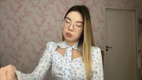 Image of Full archive of sammiesilvis nude recordings. Monitor and record sammiesilvis for free from Chaturbate.