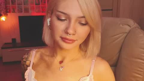 Image of Full archive of sandraboyl nude recordings. Monitor and record sandraboyl for free from Chaturbate.