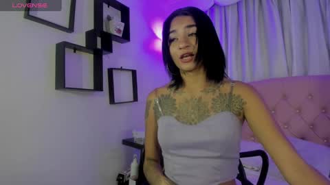 Image of Full archive of sarah_curtis nude recordings. Monitor and record sarah_curtis for free from Chaturbate.