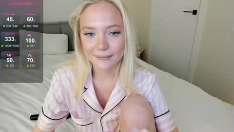 Image of Full archive of sarahphyllis nude recordings. Monitor and record sarahphyllis for free from Chaturbate.