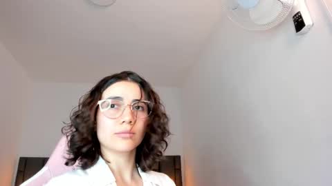 Image of Full archive of saraospinna nude recordings. Monitor and record saraospinna for free from Chaturbate.