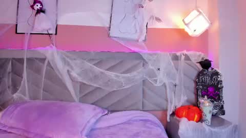 Image of Full archive of scarlet__rossi nude recordings. Monitor and record scarlet__rossi for free from Chaturbate.