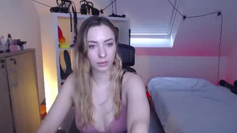 Image of Full archive of scarlet_sophie nude recordings. Monitor and record scarlet_sophie for free from Chaturbate.