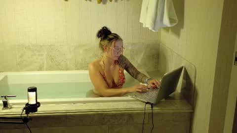 Image of Full archive of screamfordaddy0815 nude recordings. Monitor and record screamfordaddy0815 for free from Chaturbate.
