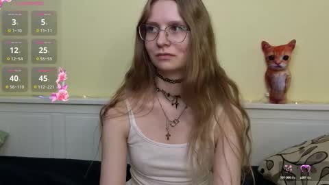 Image of Full archive of seleneroshia nude recordings. Monitor and record seleneroshia for free from Chaturbate.