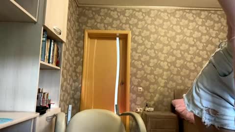 Image of Full archive of serinalasch nude recordings. Monitor and record serinalasch for free from Chaturbate.