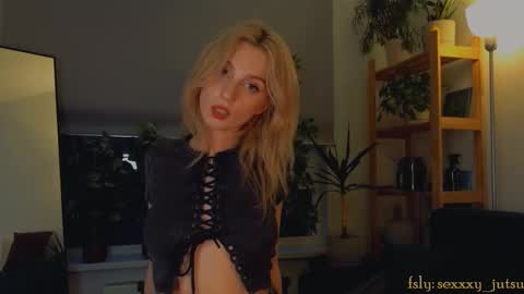 Image of Full archive of sexxxy_jutsu nude recordings. Monitor and record sexxxy_jutsu for free from Chaturbate.