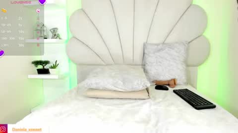 Image of Full archive of shairytovar nude recordings. Monitor and record shairytovar for free from Chaturbate.