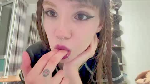 Image of Full archive of shannabamforth nude recordings. Monitor and record shannabamforth for free from Chaturbate.