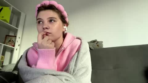 Image of Full archive of sharriheibult nude recordings. Monitor and record sharriheibult for free from Chaturbate.