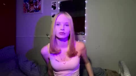 Image of Full archive of sharynreckart nude recordings. Monitor and record sharynreckart for free from Chaturbate.