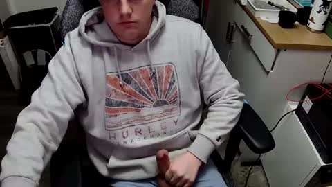 Image of Full archive of shymidwestguy nude recordings. Monitor and record shymidwestguy for free from Chaturbate.