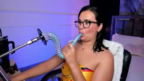 Image of Full archive of sienarosewood nude recordings. Monitor and record sienarosewood for free from Chaturbate.