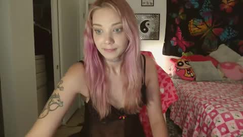 Image of Full archive of softvioletrae nude recordings. Monitor and record softvioletrae for free from Chaturbate.