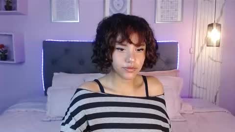 Image of Full archive of somi_sun nude recordings. Monitor and record somi_sun for free from Chaturbate.