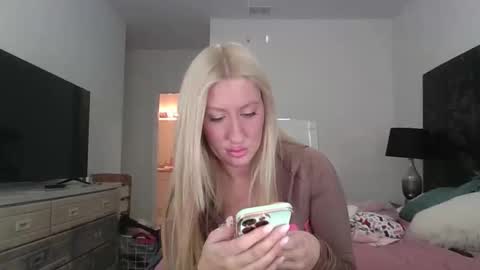 Image of Full archive of sophiakodakready nude recordings. Monitor and record sophiakodakready for free from Chaturbate.