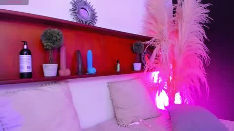 Image of Full archive of sophiiaamiller nude recordings. Monitor and record sophiiaamiller for free from Chaturbate.
