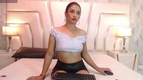 Image of Full archive of staicylee nude recordings. Monitor and record staicylee for free from Chaturbate.